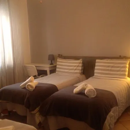 فندق مبيت وإفطار Casa Dori بيرغامو